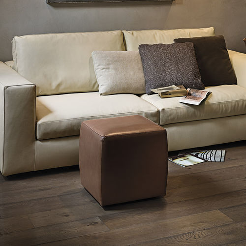 Modernes Sitzkissen - CUBO - arketipo - Synthetikstoff / Leder / quadratisch