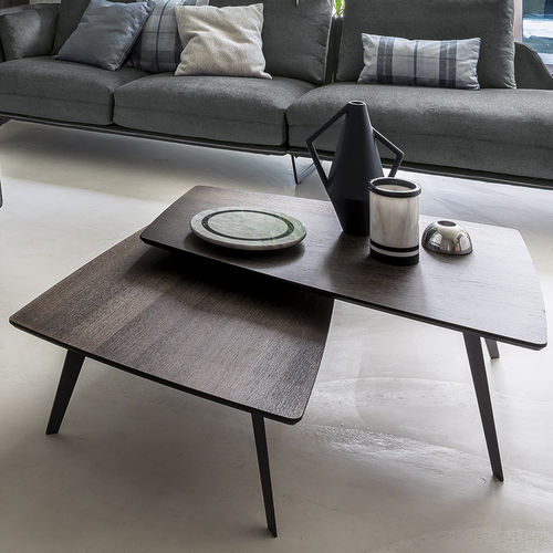 Moderner Couchtisch - DOWNTOWN - arketipo - Eiche / Sucupira / Rauchglas
