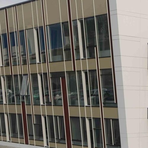 Hinterlüftete Fassade / Aluminium - BRAVO U - ETEM  - Verbundwerkstoff / Blech / Folie