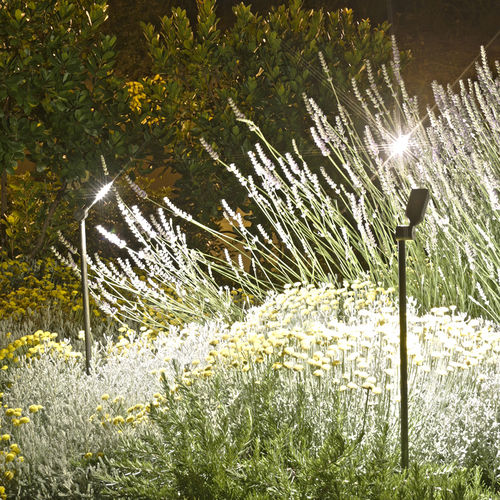 Leuchtpoller für Garten - SPIKY : SPK  - Royal Botania - modern / Messing / LED