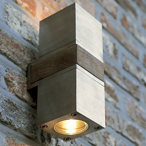 Moderne Wandleuchte - Q-BIC - Royal Botania - für Außenbereich / Edelstahl / Teakholz