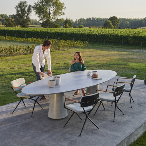 Moderner Esstisch - CONIX - Royal Botania - Teakholz / Keramik / Beton