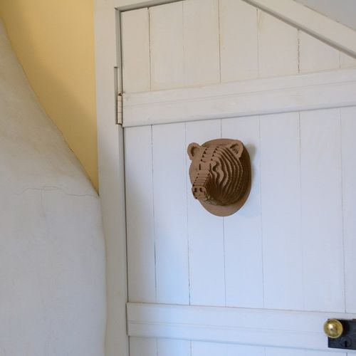 Karton-Skulptur - STEWART BEAR HEAD - cardboard safari - Wand