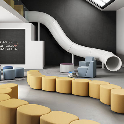 Modernes Sitzkissen - VIBE - Office Furniture Group - Sperrholz / Polyurethanschaum / quadratisch