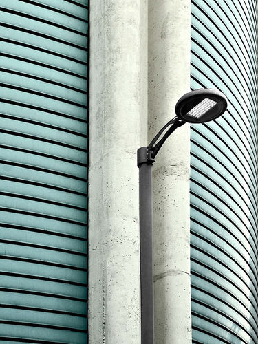 Straßenlaterne - LEAN - MARTINI Illuminazione - modern / Aluminiumguss / LED