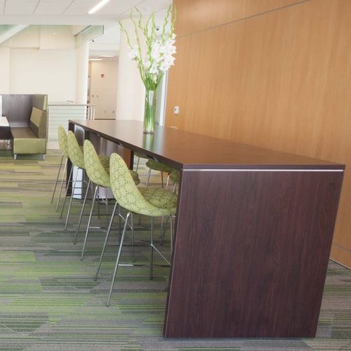 Moderner Stehtisch - POWER - AGATI - Laminat / Gestell aus Laminat / rechteckig