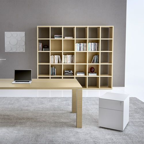 Modernes Bücherregal - ODEON - ALEA - für Büro / Holz / Glas