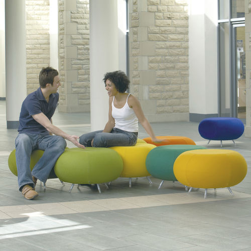 Modernes Sitzkissen - PEBBLE - allermuir - Stoff / Stahl / für Gewerbegebrauch