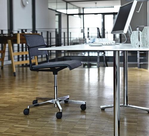 Moderner Bürostuhl - ALINE - Wilkhahn - für den Innenraum / Polyamid / Aluminium