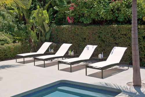 Moderne Sonnenliege - AVALON  - BROWN JORDAN - Netz / Aluminium / für Garten
