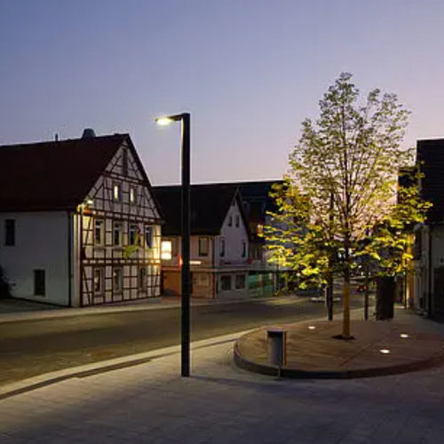 Straßenlaterne - DALVIK - Hess GmbH Licht + Form - modern / Aluminiumguss / Aluminium