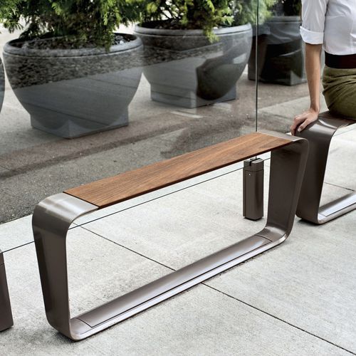 Moderne Bank für den öffentlichen Raum - METRO40 : CONNECT RAILS - landscapeforms - Holz / Metall / Steh