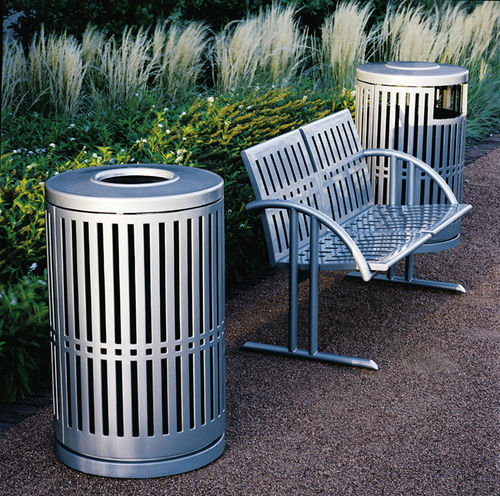 Park-Abfallbehälter - CHASE PARK - landscapeforms - Stahl / Aluminium / mit integriertem Aschenbecher
