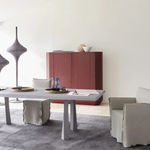 Design-Esstisch