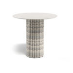 Bistrotisch / minimalistisches Design