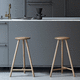 moderner Barhocker / Eiche