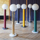 Stehleuchte / Messing / geblasenes Glas / Opalglas