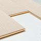 Mehrschichtparkett / Eiche / lackiert / verklebt