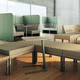 moderner Beistelltisch / MDF / Gestell aus Stahl / quadratisch