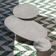 moderner Couchtisch / Beton / Gestell aus Beton / oval