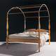 Himmelbett / Doppelbett / klassisch / Holz