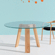 moderner Tisch / Glas / Gestell aus Esche / rund