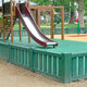 Zaun mit Stangen / Spielplatz / Recyclingkunststoff / modern