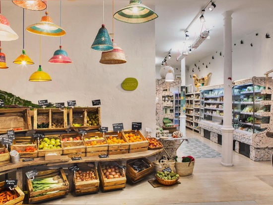 MUTTER CAMPO OFFERS ORGANIC SHOPPING, MAHLZEITEN U. MEHR