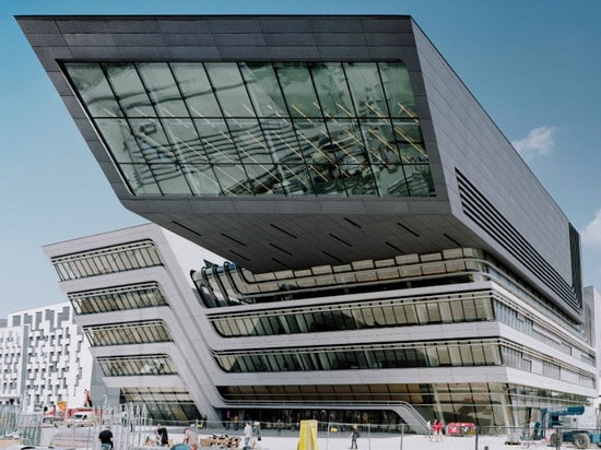 ZAHA HADID? S-BIBLIOTHEK U. LERNEN-MITTE IN WIEN