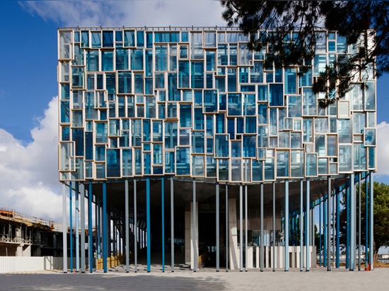 GEMEINSCHAFTShaus VON LORIENT DURCH JEAN DE GIACINTO ARCHITECTURE UND ARCHITEKTUR DUNCAN-LEWIS SCAPE