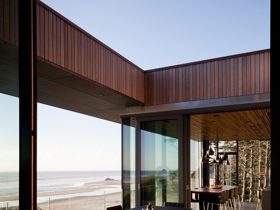 Ein transparentes strandnahes Haus für die Oregon-Küste