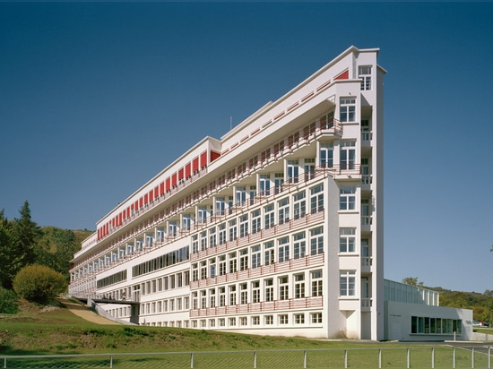 DU Besset-Lyon wandelt ehemaliges Sanatorium in Clermont-ferrandschule der Architektur um