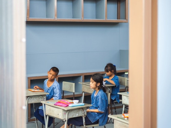 junsekino erhöht und baut landwirtschaftliche Schule nach Erdbeben in Thailand um