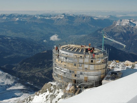 Refuge du Goûter: Raum-Alter autarke alpine Hütte ist das höchste Gebäude in Frankreich