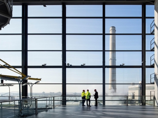 Hochmodernes Kraftwerk in Düsseldorf-Doppelten als Aussichtsturm