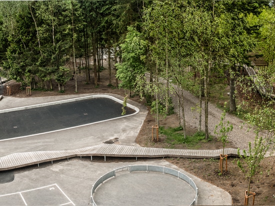 Kebony ‚am Wunder-Holz‘ Spielplatz