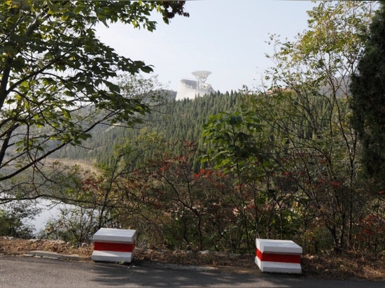 Riesiger Windkanal lässt Shaolin-Mönche beim Kämpfen fliegen in China