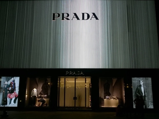 BOUTIQUE PRADA CANCUN MEXIKO