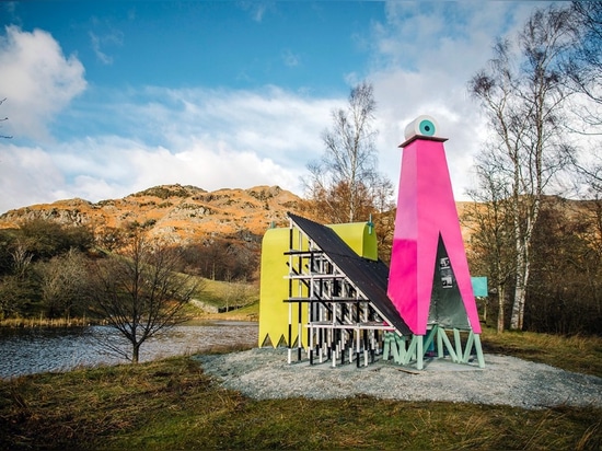 England. Ein ausländischer Pavillon in der See-Bezirkslandschaft