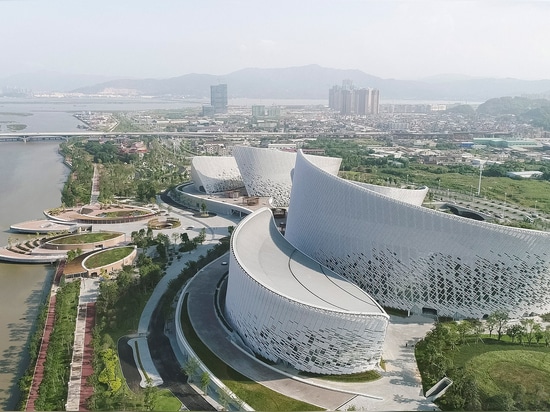 PES Architekten deckt Blumenblatt-förmige Straßen-Kultur und Art Centre in Fuzhou auf