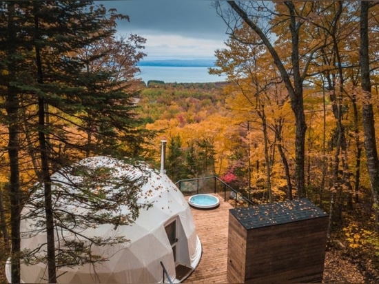 Umweltfreundliche geodomes liefern einen luxuriösen Aufenthalt in einem idyllischen Quebec-Wald