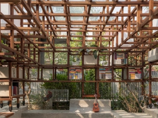 Neue Bibliothek in Hanoi-Zielen, zum Kleinkindern des Nutzens von aquaponics in einer städtischen Landschaft zu zeigen