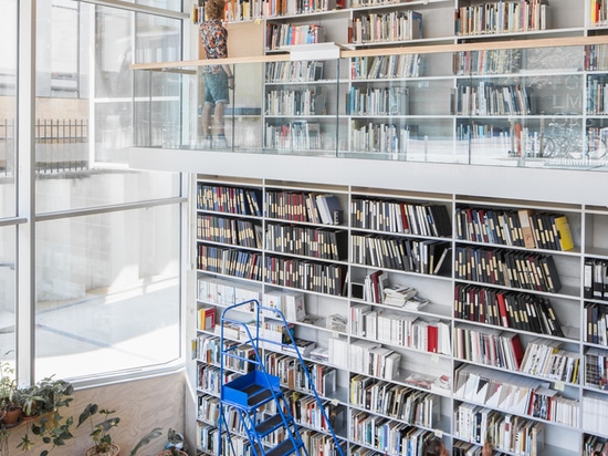 Gerrit Rietveld Akademie und Sandberg Institut / Studio Paulien Bremmer + Hootsmans Architekten