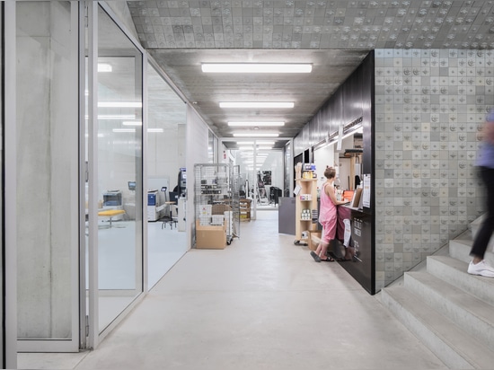 Gerrit Rietveld Akademie und Sandberg Institut / Studio Paulien Bremmer + Hootsmans Architekten