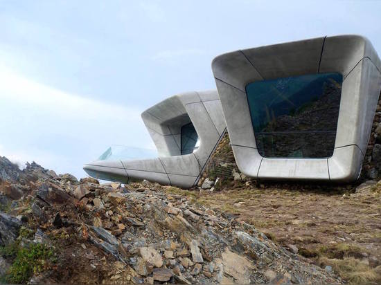 Zaha Hadid? Gebirgsmuseum s-Messner legt durch eine alpine Spitze einen Tunnel an