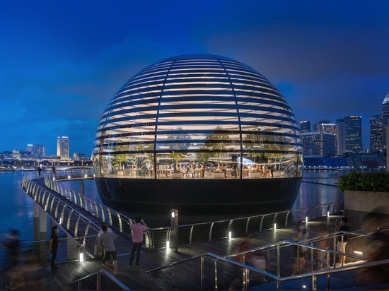 Apple und Foster + Partners enthüllen schwimmenden Laden in Marina Bay Sands in Singapur