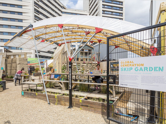 Die Bartlettbirne-Schule der Architektur, der Zeilensprung-Garten, London