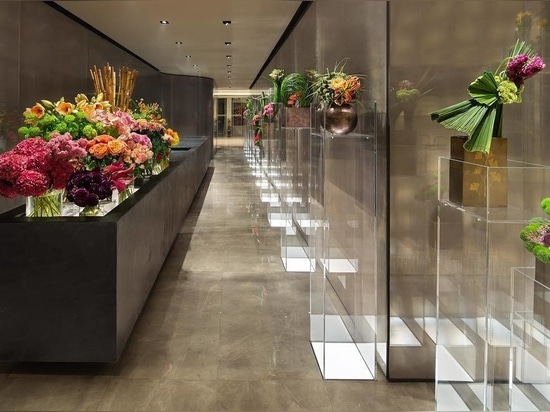 Armani Fiori - Hongkong