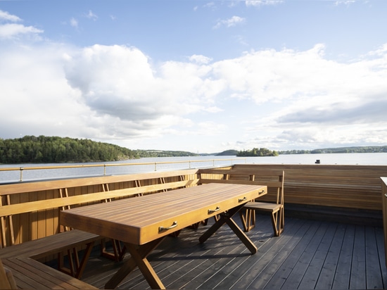 Große Branzino-Sauna / Sandellsandberg