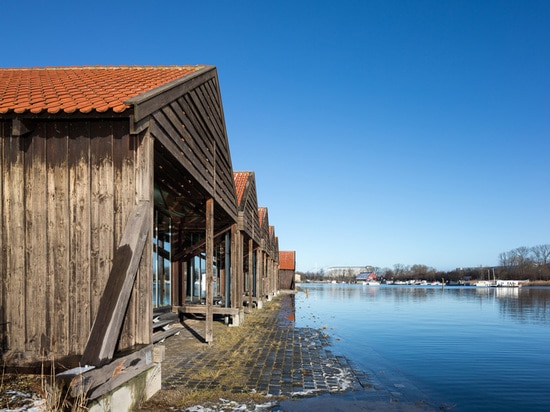 Alte Boots-Häuser wurden in neue Büros für diese Architekten umgewandelt